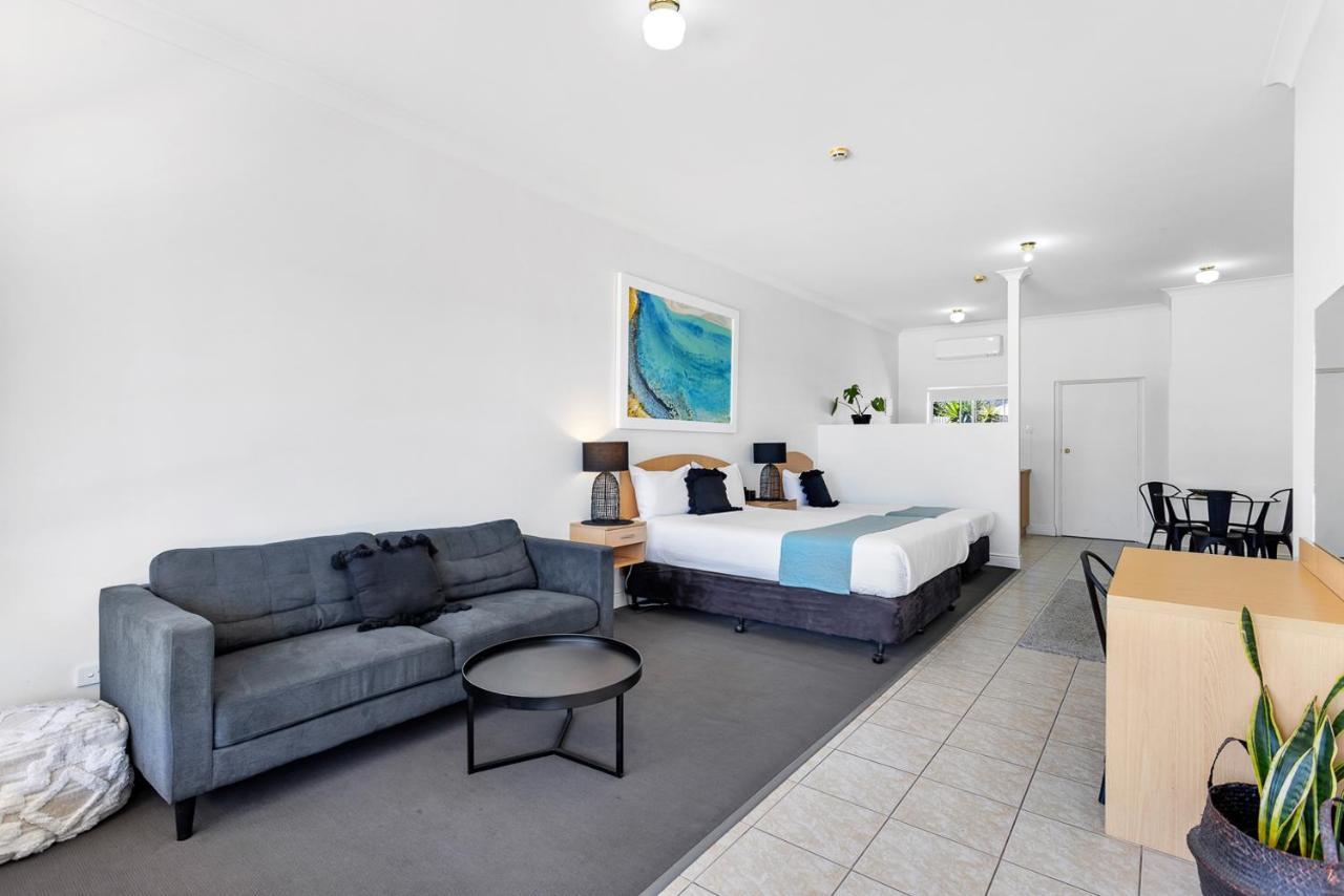 Coast Motel And Apartments Port Noarlunga Εξωτερικό φωτογραφία